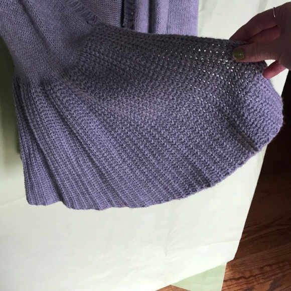 Like-New Anthropologie sweater - Picture 4 of 6